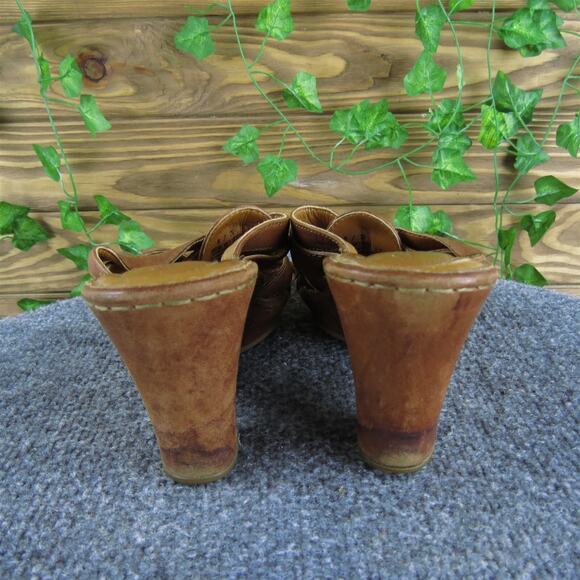 Born Women's Crown Slide Brown Leather Sz 8 Medium Gently Used 2025 - Picture 4 of 8